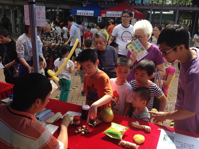 Game Booth on Healthy Diet in Autumn and Winter